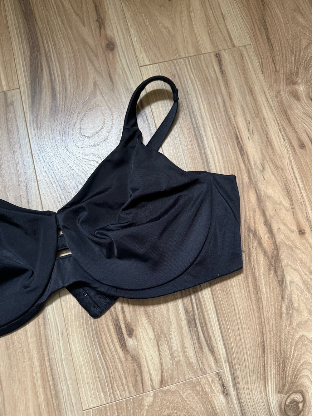 SPANX Low Profile Minimizer Bra - Picture 4 of 12